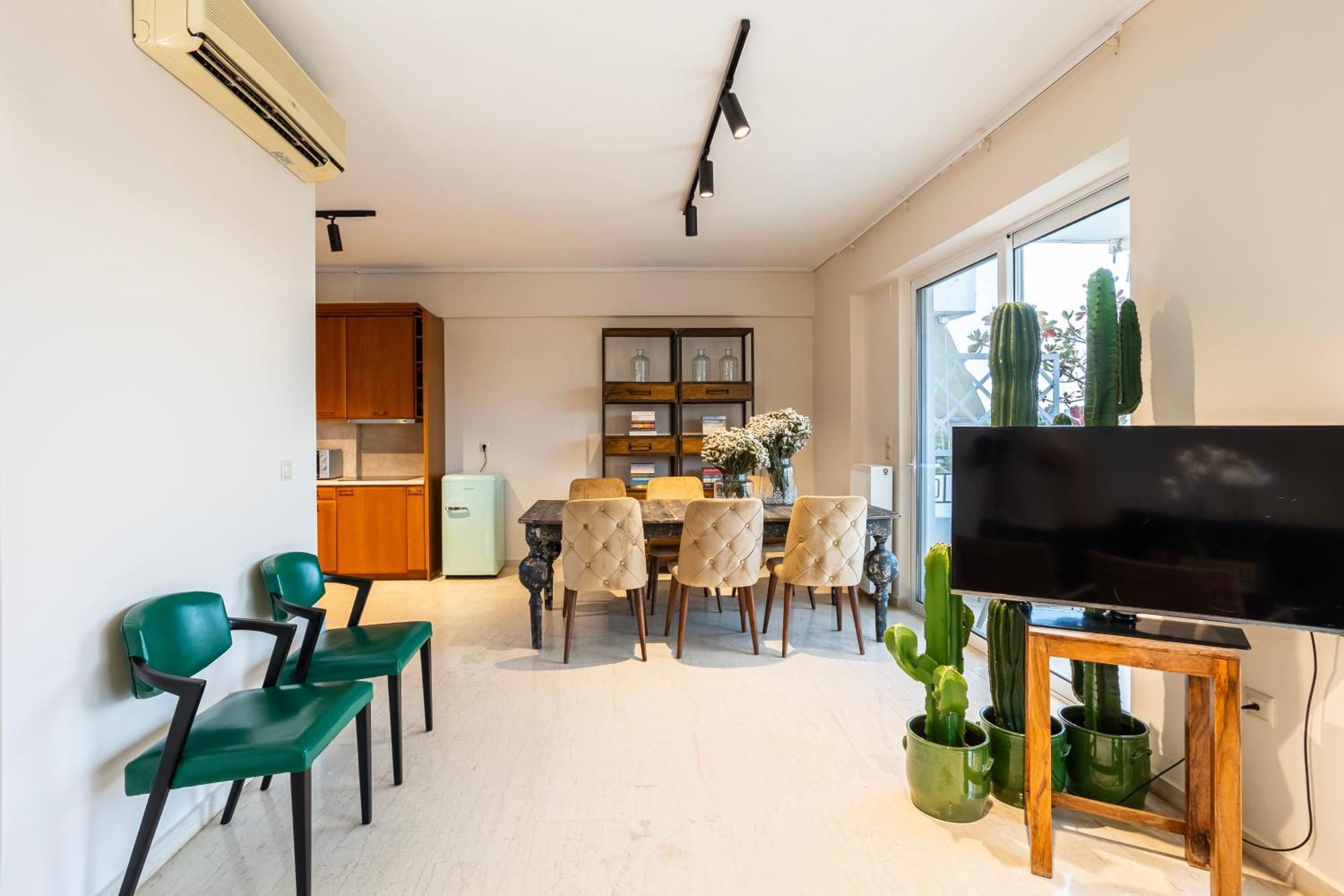 Villy'S Comfort Zone Apartments Kalamata Esterno foto